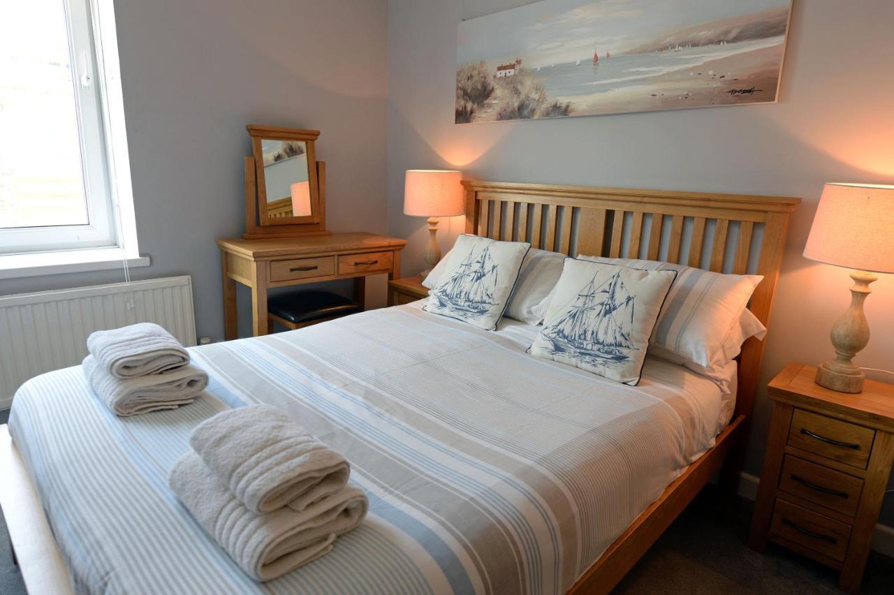 Mermaid Apartment - Sea Front Apartment With Views Saundersfoot Exterior photo